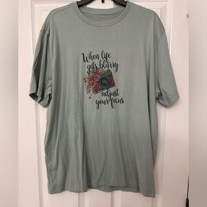 Women’s T Shirt-XL